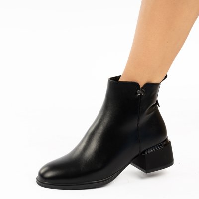 Ботуши Navira Black